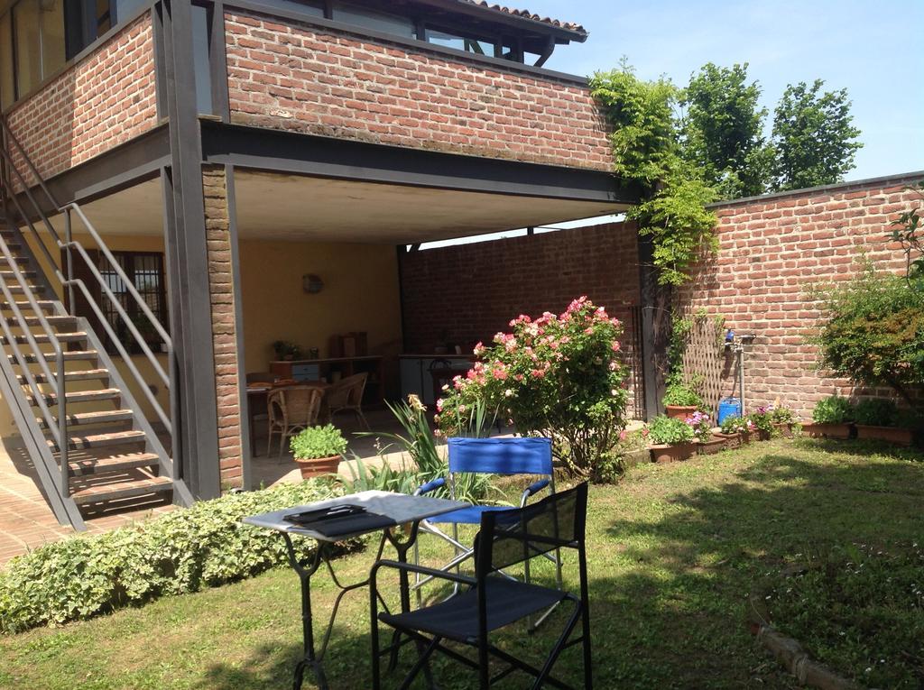 Agriturismo La Morosina อับเบียเตกรัสโซ ภายนอก รูปภาพ