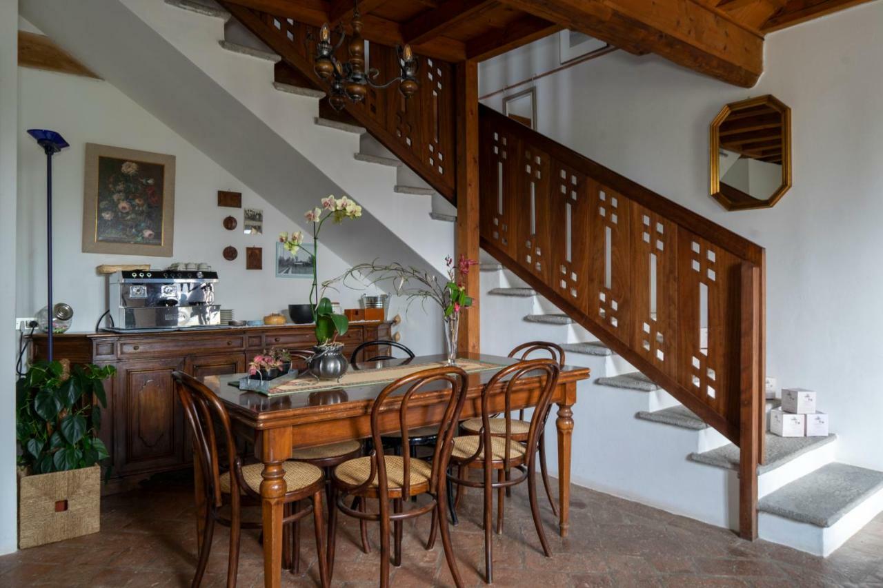 Agriturismo La Morosina อับเบียเตกรัสโซ ภายนอก รูปภาพ