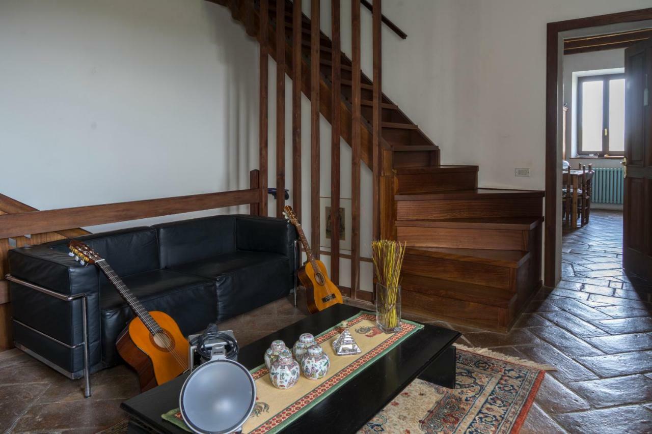 Agriturismo La Morosina อับเบียเตกรัสโซ ภายนอก รูปภาพ